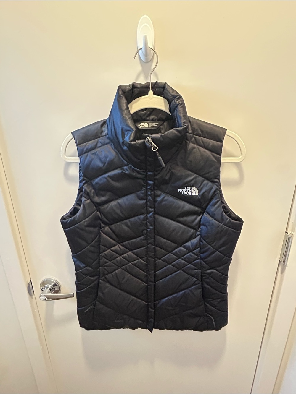 The North Face Women's 550 Black Down Vest